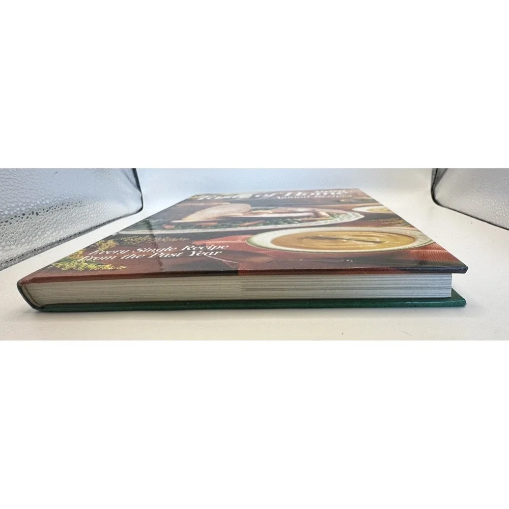 1999 Taste of Home Annual Recipes - Hardcover By Julie Schnittka Very Good